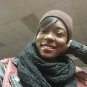 Meet your Posher, Elizabeth